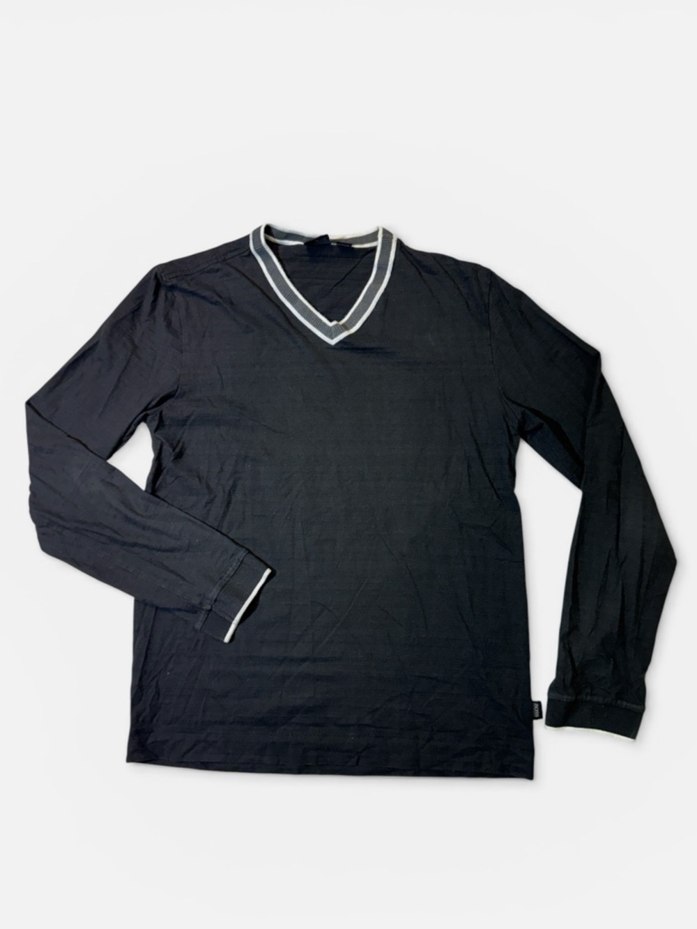 Hugo Boss mens M Medium black regular fit v-neck long sleeve t-shirt EUC
